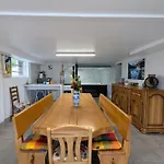 Casa vacanze Renovee Avec Jacuzzi Et Espaces De Detente - Fr-1-589-833 *