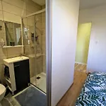 Renovee Avec Jacuzzi Et Espaces De Detente - Fr-1-589-833