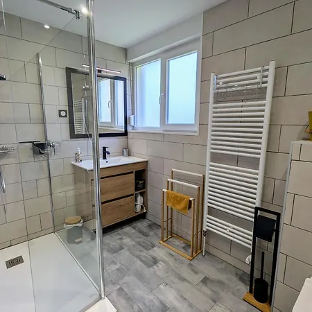 Renovee Avec Jacuzzi Et Espaces De Detente - Fr-1-589-833 度假居