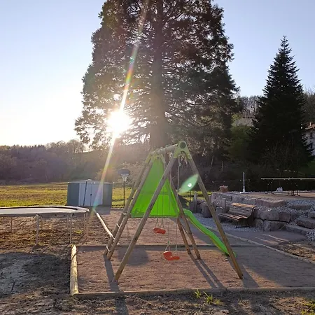 Renovee Avec Jacuzzi Et Espaces De Detente - Fr-1-589-833 Fraize